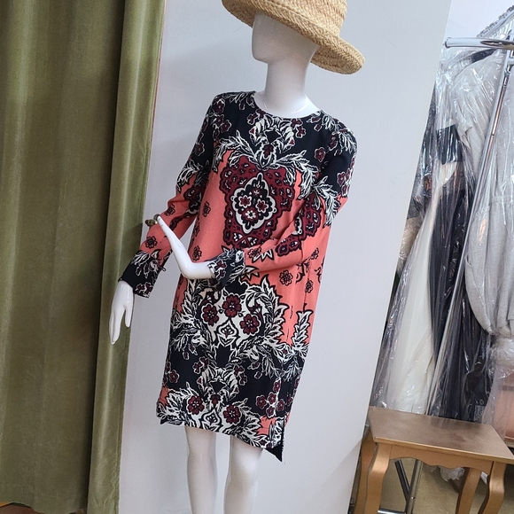 NWT H&M Printed Long Sleeve Dress.Black /White/Coral - Picture 12 of 12